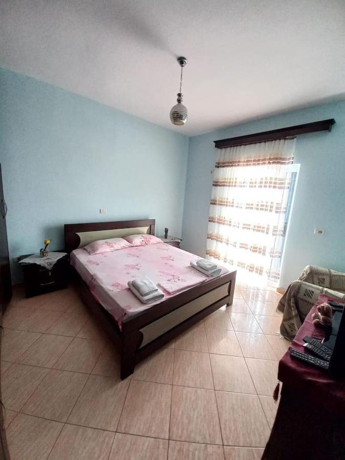 Apartment Dervishaj *